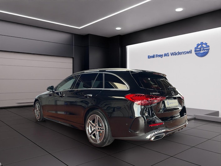 Vehicle image MERCEDES-BENZ C 220