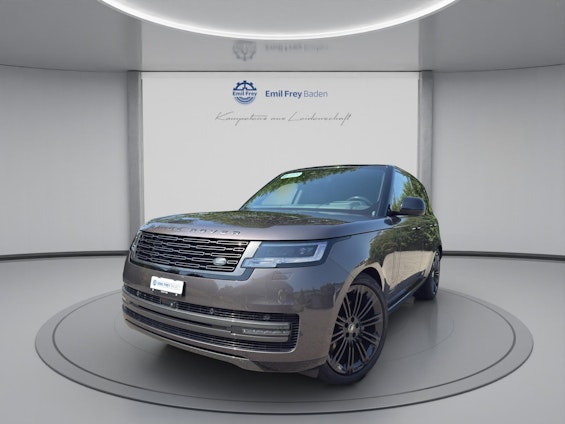 First vehicle image