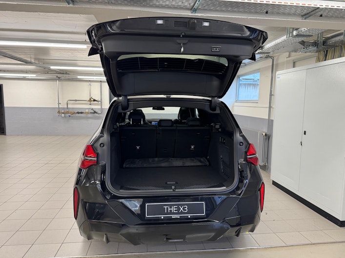 Vehicle image BMW X3