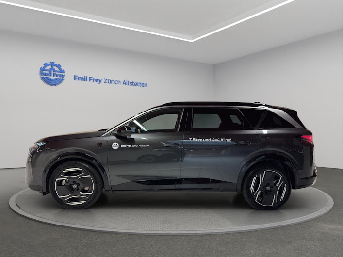 Vehicle image PEUGEOT 5008