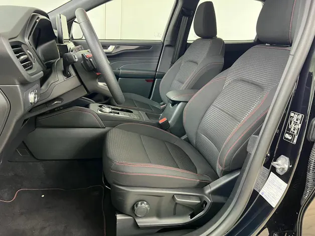 Ford Kuga 2.0 EcoBlue ST-Line / Jetzt mit attraktivem 1.99% Leasing