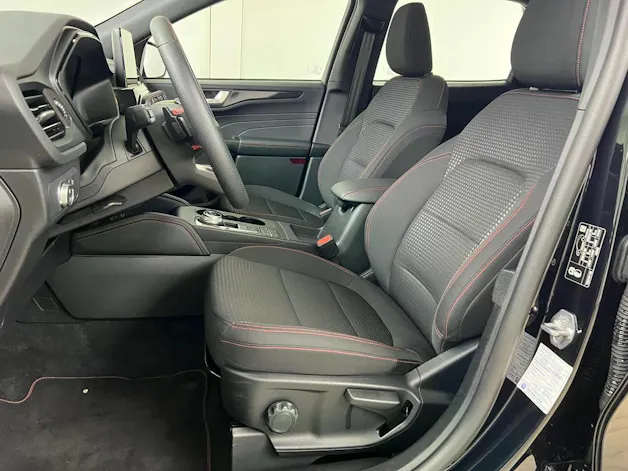 Ford Kuga 2.0 EcoBlue ST-Line / Jetzt mit attraktivem 1.99% Leasing