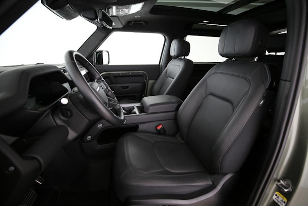 Vehicle image 2 Vehicle image 2