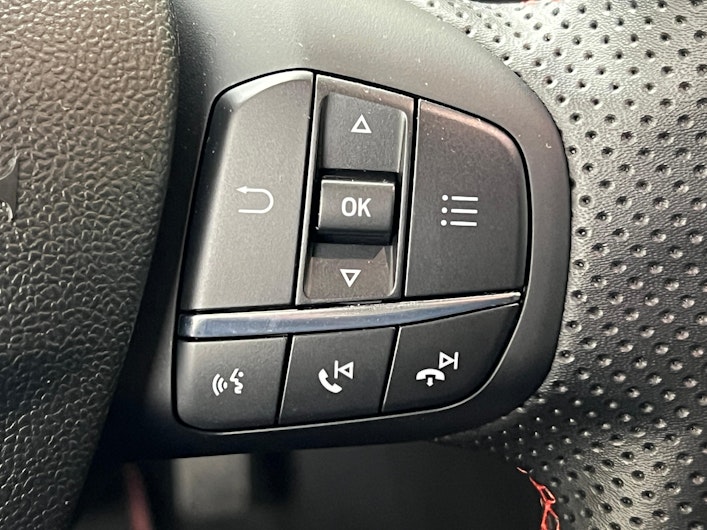 Vehicle image FORD PUMA