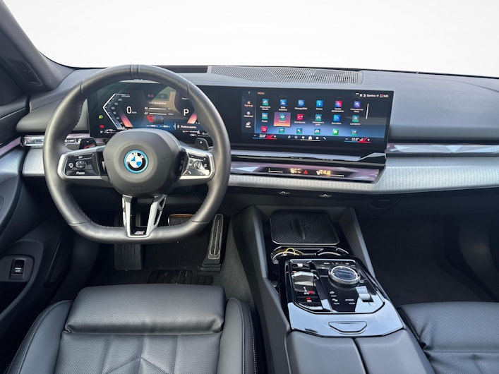 immagine del veicolo BMW 5 SERIES