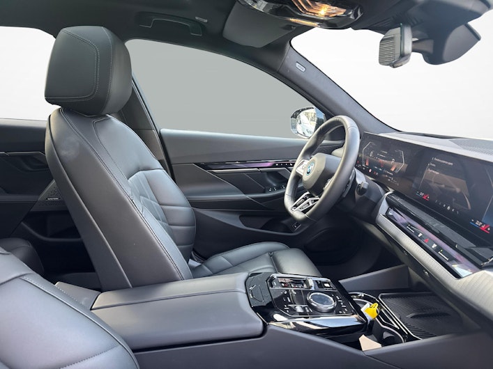 immagine del veicolo BMW 5 SERIES