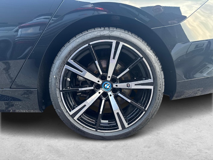 immagine del veicolo BMW 5 SERIES