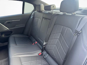 Fahrzeugbild BMW 550e xDrive