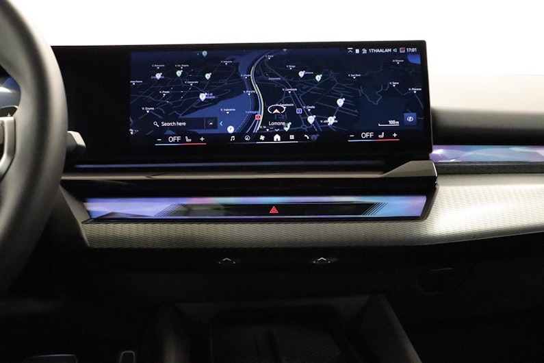 Vehicle image BMW 5 SERIES