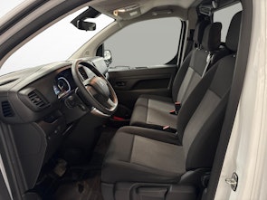 Vehicle image PEUGEOT e-Expert Kaw. Long 75 kWh