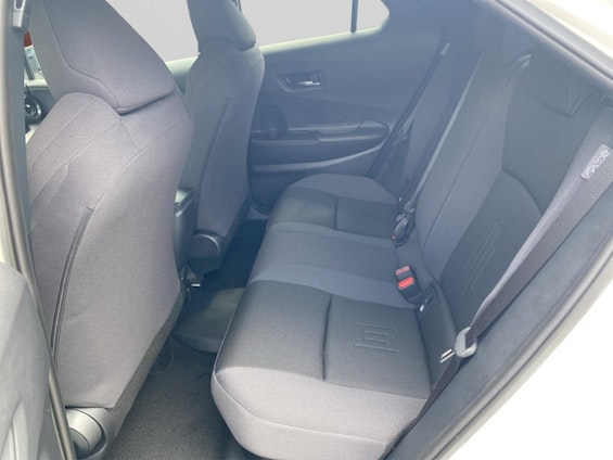 Vehicle image 8 Vehicle image 8