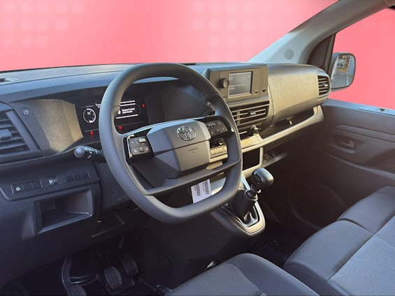 Vehicle image 10 Vehicle image 10