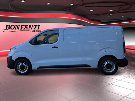 Vehicle image 3 Vehicle image 3