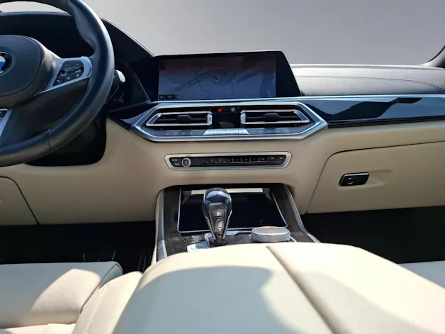 BMW X5 M50i xDrive