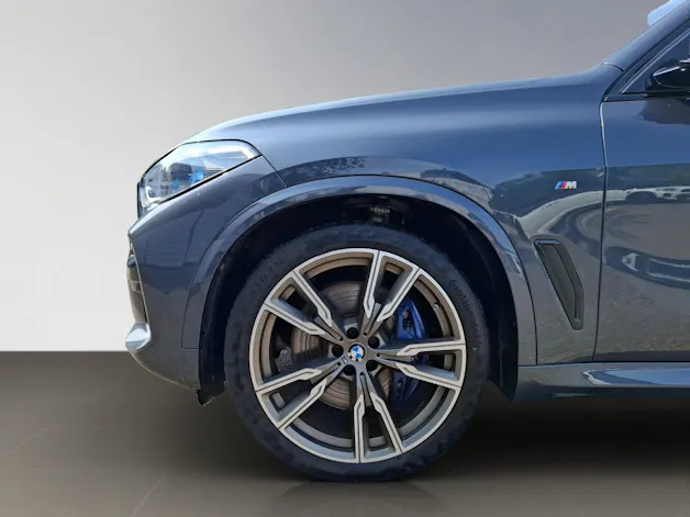 BMW X5 M50i xDrive