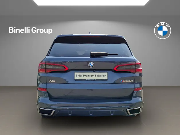 BMW X5 M50i xDrive