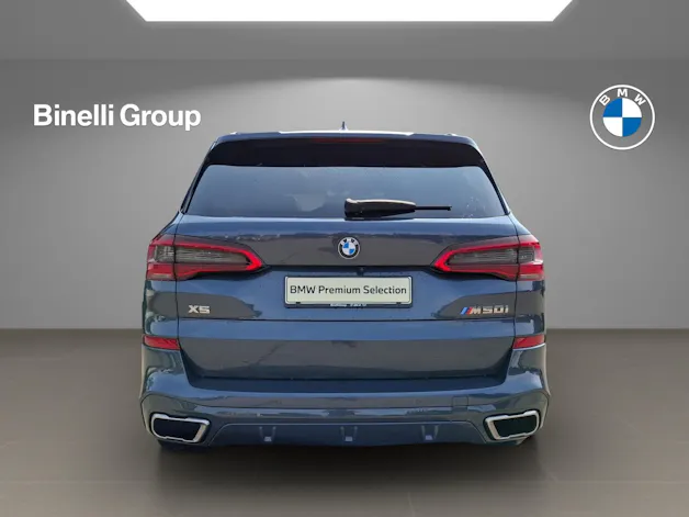 BMW X5 M50i xDrive