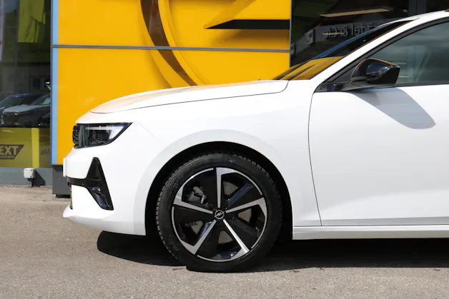 Opel Astra Sports Tourer 1.6 T PHEV 180 GS
