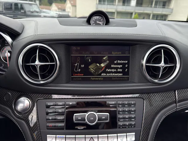 Mercedes-Benz SL 63 V8 AMG Cabriolet