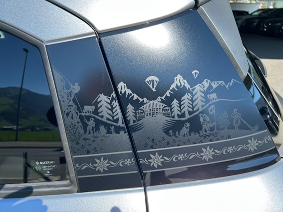 Vehicle image 14 Vehicle image 14