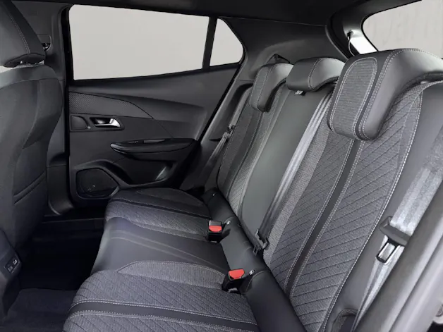 Peugeot 2008 1.2 Hybrid Allure Premium