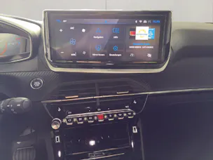 Peugeot 2008 1.2 Hybrid Allure Premium