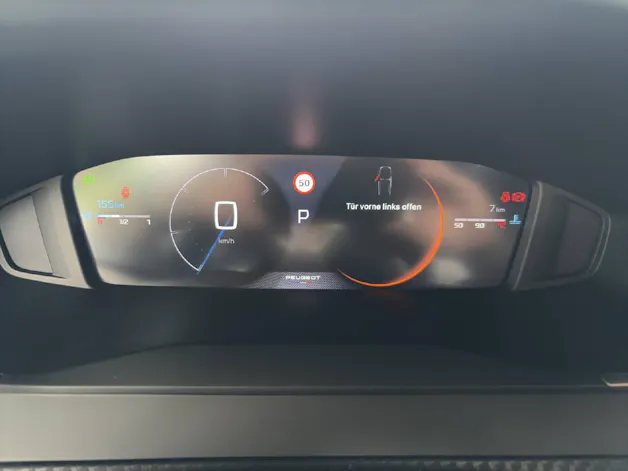 Peugeot 2008 1.2 Hybrid Allure Premium