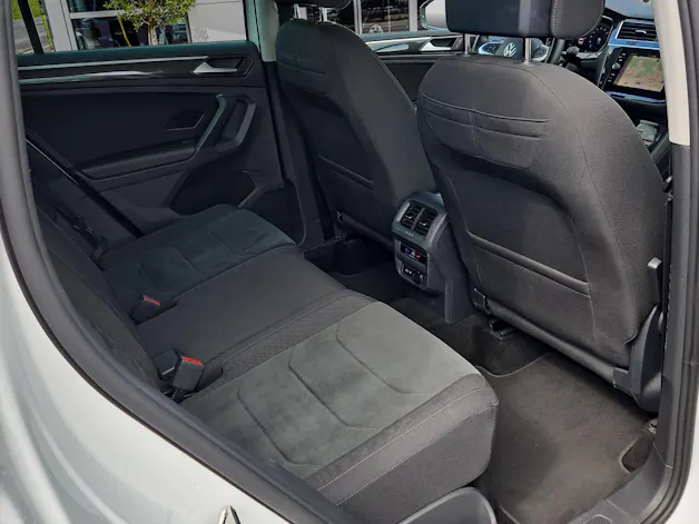 VW Tiguan 2.0TSI Elegance 4Motion DSG