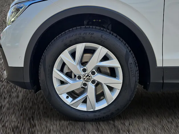VW Tiguan 2.0TSI Elegance 4Motion DSG
