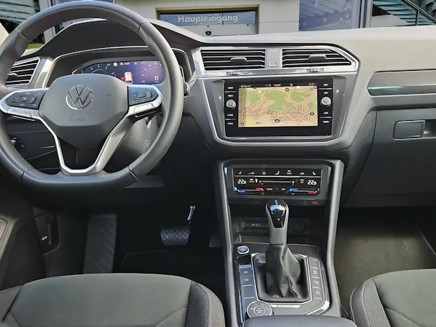 VW Tiguan 2.0TSI Elegance 4Motion DSG