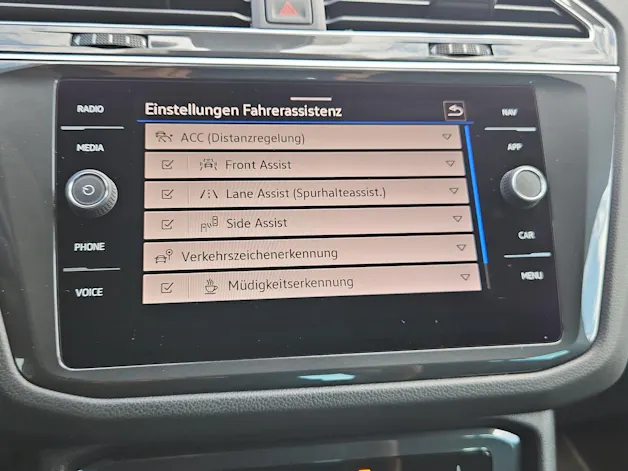 VW Tiguan 2.0TSI Elegance 4Motion DSG
