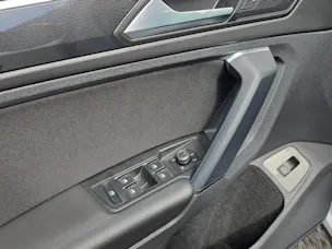 VW Tiguan 2.0TSI Elegance 4Motion DSG