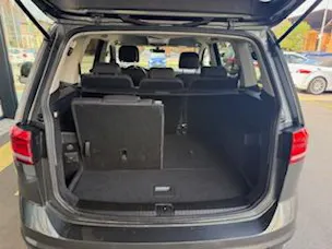 VW Touran 2.0 TDI SCR Highline DSG