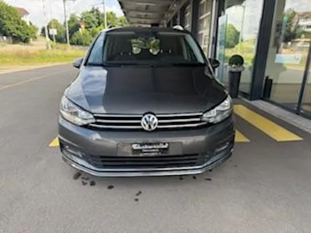 VW Touran 2.0 TDI SCR Highline DSG