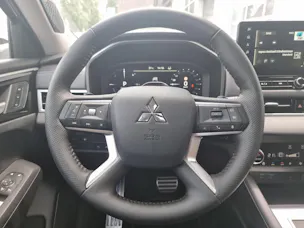 Mitsubishi Outlander 2.4 PHEV Instyle Blackline 4x4