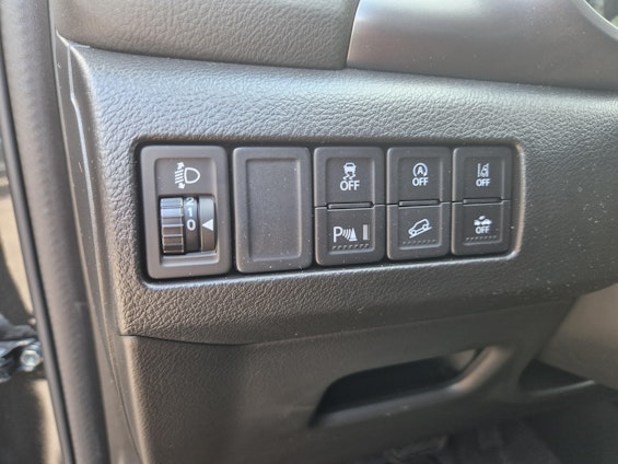 Vehicle image 13 Vehicle image 13