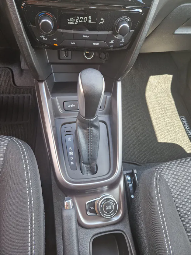 Suzuki Vitara 1.4 T Compact+ Hybrid 4x4
