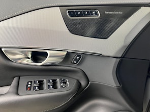 Vehicle image VOLVO XC90 2.0 B5 MH Ultimate Bright 7P. AWD / ab 3,99% Leasing bei Abschluss einer Protect Autoversicherung