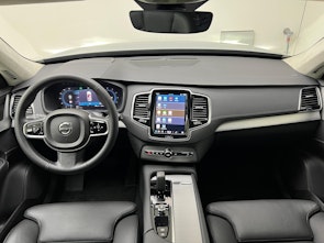 Vehicle image VOLVO XC90 2.0 B5 MH Ultimate Bright 7P. AWD / ab 3,99% Leasing bei Abschluss einer Protect Autoversicherung