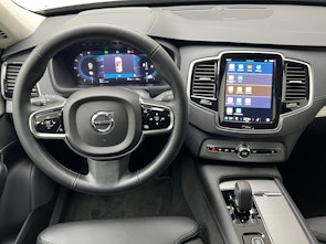 Vehicle image VOLVO XC90 2.0 B5 MH Ultimate Bright 7P. AWD / ab 3,99% Leasing bei Abschluss einer Protect Autoversicherung