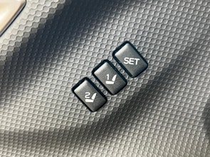 Vehicle image SUBARU Forester Station 2.0i e-Boxer Advantage