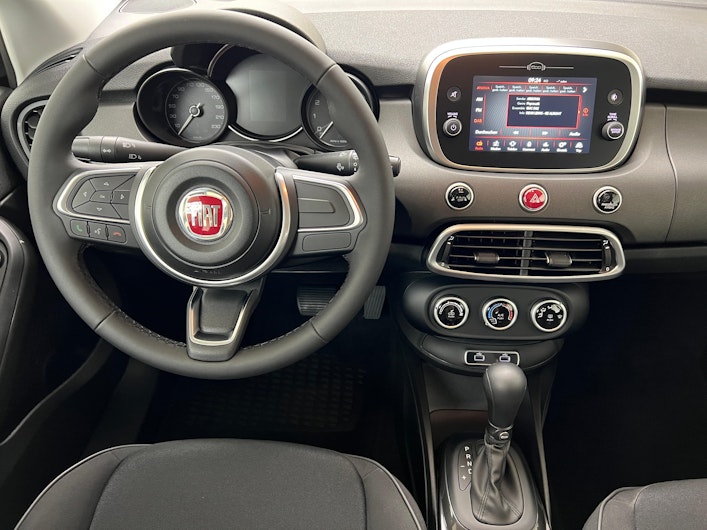 Vehicle image FIAT 500X