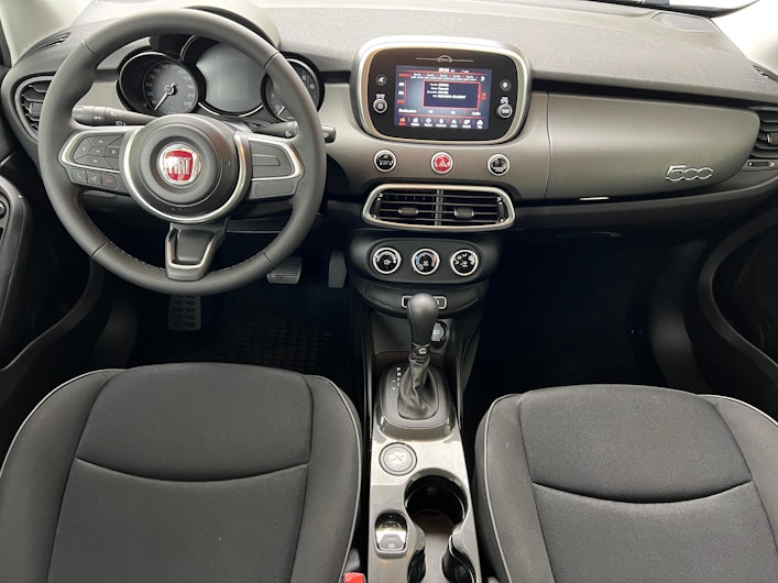 Vehicle image FIAT 500X