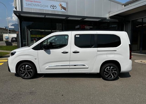 Vehicle image 7 Vehicle image 7