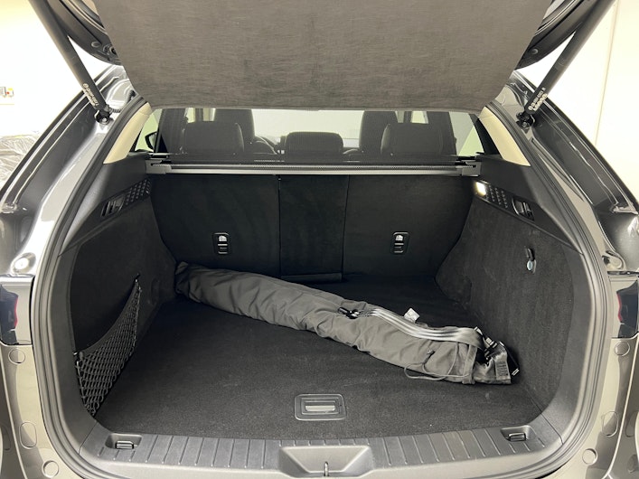 Vehicle image MAZDA CX-60