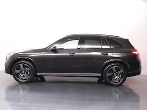 Vehicle image MERCEDES-BENZ GLC 220 d AMG Line 4matic