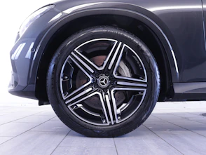 Fahrzeugbild MERCEDES-BENZ GLC 220 d AMG Line 4matic