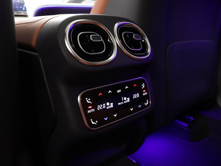 Vehicle image MERCEDES-BENZ GLC 220