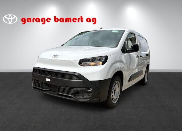 First vehicle image First vehicle image