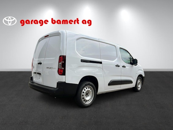 Vehicle image 5 Vehicle image 5